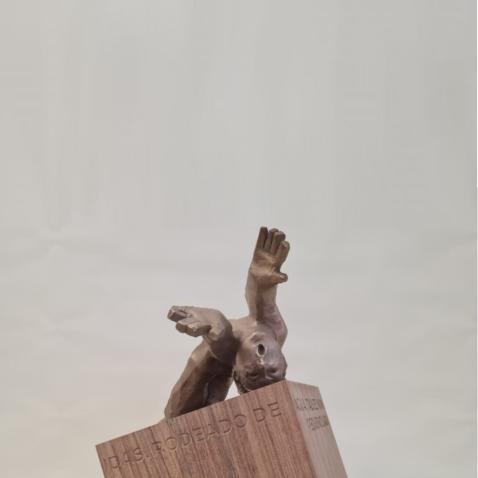 Escultura &ldquo;Piano&rdquo; (casa)